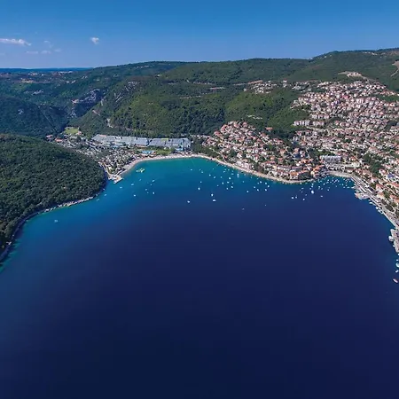 2 Bedroom Stunning In * Labin (Istria)