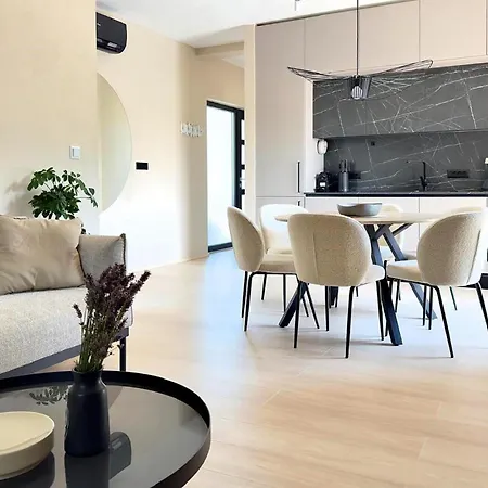 2 Bedroom Stunning In Casa vacanze